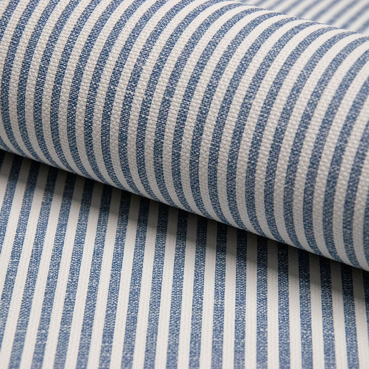 Grandeco Streifentapete blau-weiß LL-03-07-6