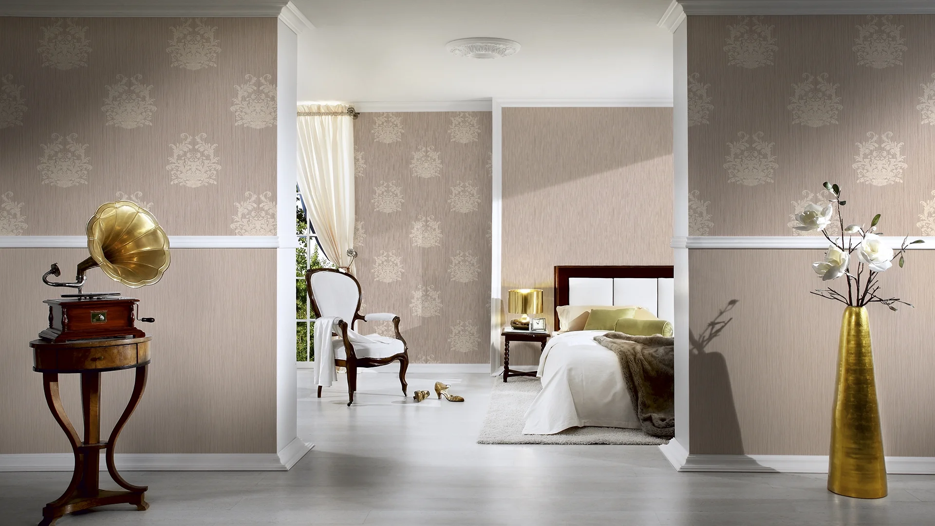 Raumbild 3 Architects Paper Nobile, Barock Tapete, lila, bronze 958613