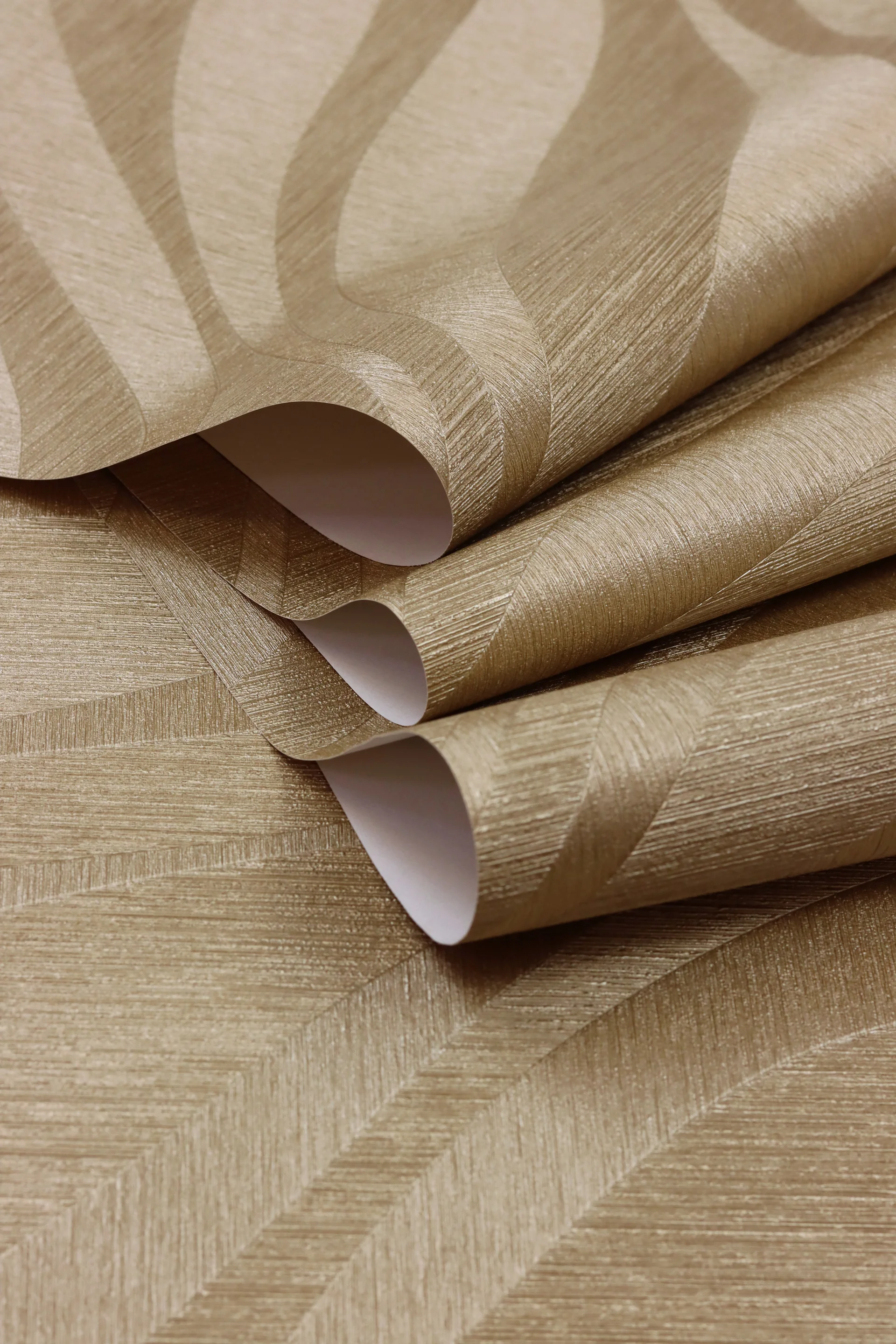 Detailaufnahmen 2 Vliestapete geometrisch gold 608052